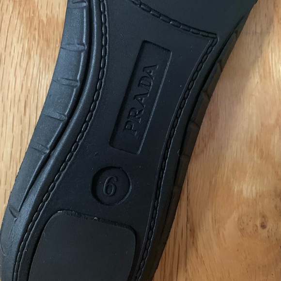 🔥 🔥 AUTHENTIC PRADA KNIT SNEAKERS 👟 - Picture 8 of 12